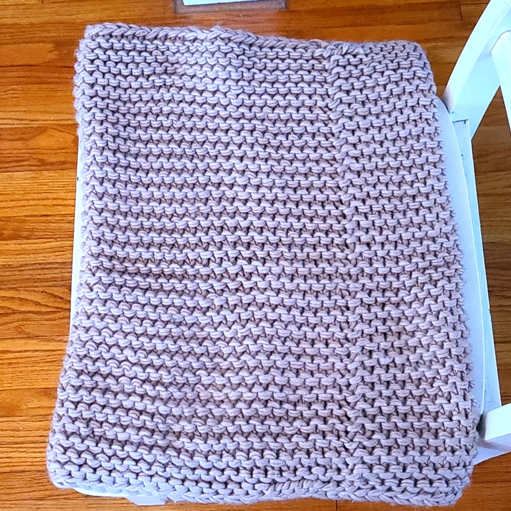 Women's scarf
